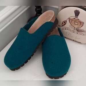 Mephisto Turquoise Mobils Nate Is Future Closed Toe Clog Sz 38 US 8 Flawed